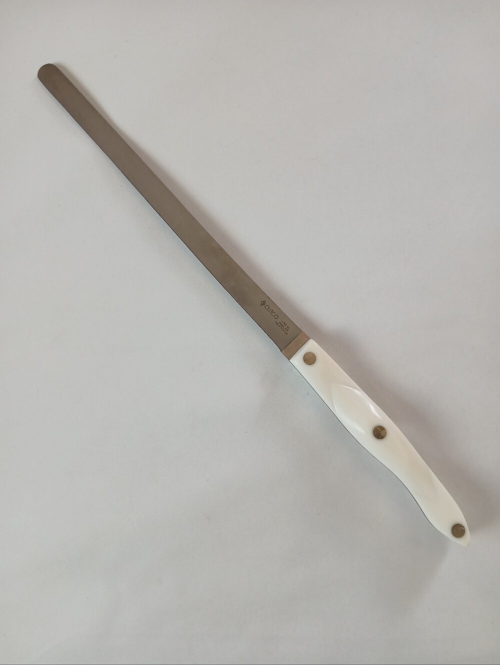 Cutco 1762 KI Slicer Knife With White Pearl Colored Handle